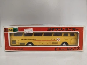 Diapet Hato Sightseeing Bus B25 - Picture 1 of 5