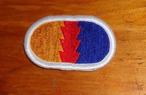 ARMEE AUFNÄHER, FALLSCHIRM HINTERGRUND OVAL, 104. KAVALLERIEABTEILUNG. (LRSD) PA ARNG - Bild 1 von 1