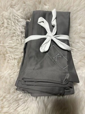 Guardanapos de Jantar Williams Sonoma Hotel, Conjunto de 12 Monogramas Cinza “K” - Imagem 1 de 4