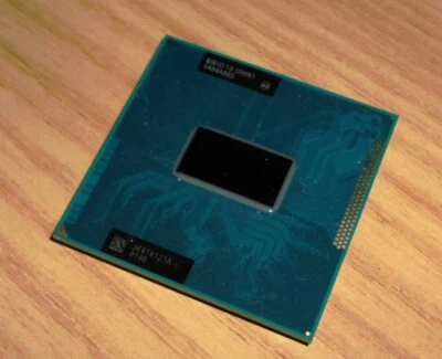 INTEL CORE i3-3110M MOBILE 2.4 GHZ SR0N1 CPU APU originale Ivy Bridge Socket G2 - Immagine 1 di 3