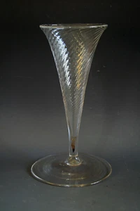 COPA DE VINO BELGA LIEJA SIGLO XVIII - CIRCA 1730 - Imagen 1 de 4