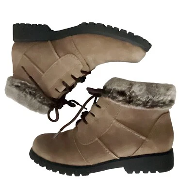Womans Suede Faux Fur Lined Cobbie Cuddlers Ankle Boots Light Brown Lace Up - 8M Foto 1 de 4