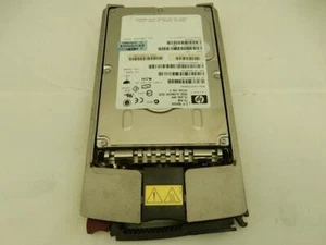HP Compaq 72,8 GB 73 GB 10K Ultra320 LVD SCSI SCA disco rigido in caddy server - Foto 1 di 5