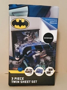 DC Batman 3 Piece Twin Sheet Bedding Set Microfiber Sheets + Pillow Case - NEW - Picture 1 of 4
