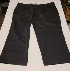 Neu mit Etikett Dockers Signature khaki lockere Passform plissierte Herrenhose Größe 42 x 30 schwarz - Bild 1 von 5