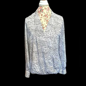 Apt. Bluse 9 Surplice - Bild 1 von 4