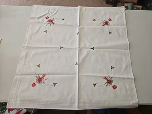 SCHÖNE deutsche WINKLER Weihnachten Kerze bestickt Tischdecke 30"x 30" UNBENUTZT - Bild 1 von 4