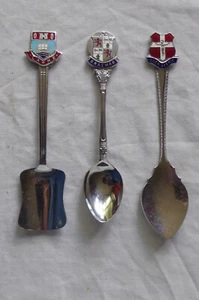 3 x ART DECO SCOTLAND SOUVENIR SPOONS LARNE BRAEMAR GLEN AFFRIC CHROME & ENAMEL - Picture 1 of 13