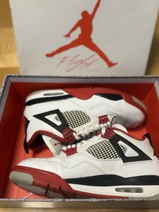 Talla 10.5 - Jordan 4 Retro OG Mid Fire Red - Imagen 1 de 16
