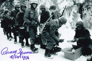Russell Spooner Signed Autographed 4x6 Photo WWII Silver Star Normandy Ardennes - Picture 1 of 2