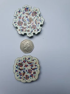 Two Miniature Enamel Decorative Dishes. - Picture 1 of 15