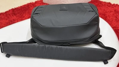 Eslinga para cámara Nomatic Peter McKinnon 8L, incl. Divisores Foto 1 de 4