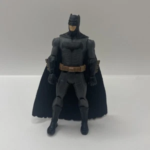 2017 DC Justice League Batman True-Moves Serie Mattel Figur - Bild 1 von 5