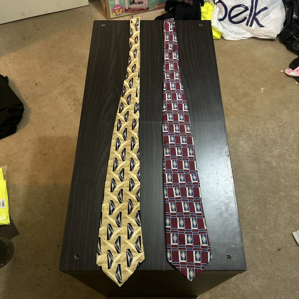 2, grandes e altas, gravatas sociais, 64+ polegadas de comprimento, Irvine Park e John Blair - Imagem 1 de 4