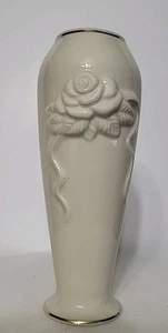 Lenox 6” Elegant Rose Vase 24K Gold Trim Cream Color Handcrafted  - Picture 1 of 5