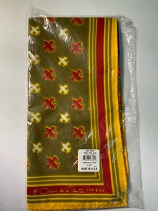 Oscar de la Renta for Boy Scouts of America Khak Red Lady Scarf -New - Picture 1 of 4