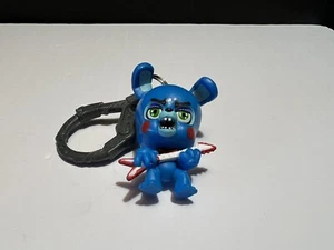 Funko FNAF Keychain Backpack Hanger Clip Five Nights At Freddy’s Bonnie & Guitar - Picture 1 of 5