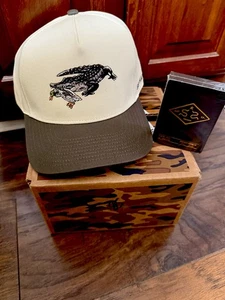 Southern String Hat Co última caída agosto 2025 con cartas sin abrir - Imagen 1 de 2