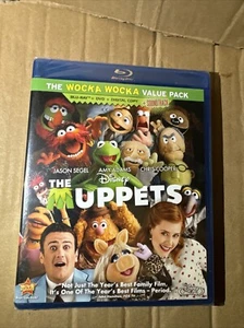 NEW The Muppets (Blu-ray/DVD, 2012) With Soundtrack Wocka Wocka Value Pack - Picture 1 of 2