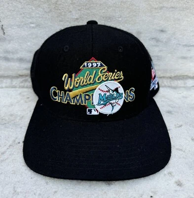 NUEVO CON ETIQUETAS De colección Florida Marlins Snapback Sombrero Años 90 Serie Mundial 1997 Nueva Era MLB Lana Foto 1 de 4