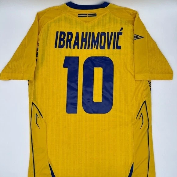 Camiseta de fútbol Umbro original local Zlatan Ibrahimovic #10 Suecia 2007/2008/2009 M Foto 1 de 4