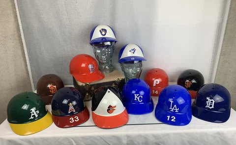 Vintage Laich 1969 MLB Plastic Batting Helmets( LOT OF 12 )⚾ Multiple Teams Cover