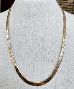 Collana Vintage Tono Oro Catena Spina di Pesce 24" 5/16"W Chiusura Autochiusura - Foto 1 di 5