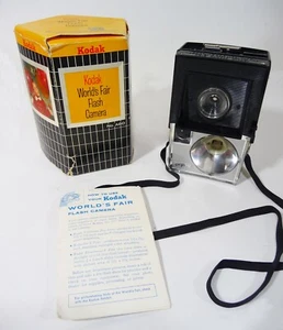 CÁMARA FLASH KODAK de colección FERIA MUNDIAL (1964-65) de Nueva York - Imagen 1 de 9