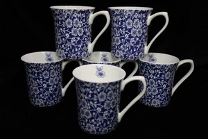 QUEEN'S VITTORIAN CALICO CHINTZ FIORI BIANCHI SU BLU COBALTO 6 TAZZE ALTEZZA 3 3/8" - Foto 1 di 7