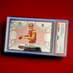 Jayden Daniels - 2024 Mosaic - Rookie - NFL Debut - #272 - (RC) - PSA 10 - Bild 1 von 3