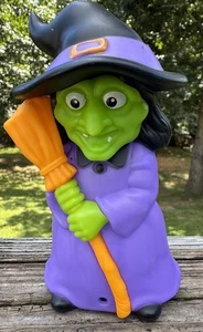 Halloween Hexe Figur bewegungsaktivierte Lichter & lachende Geräusche Kunststoff 5,5" - Bild 1 von 7