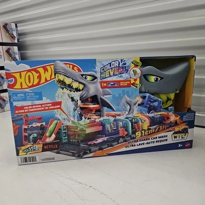Hot Wheels City Ultra Shark Car Wash with Color Reveal Toy Car New - Image 1 of 2