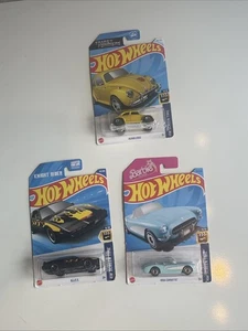 Hot Wheels lote de tiempo de pantalla de 3; Bumblebee, K.I.T.T. y una Barbie Corvette 1956. - Imagen 1 de 7