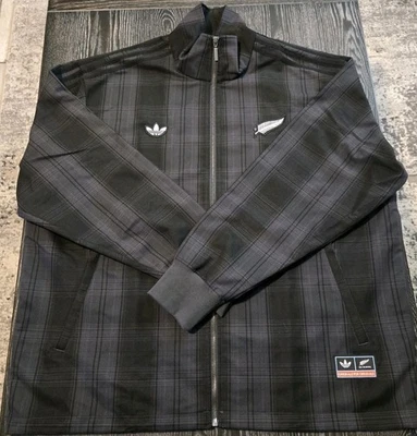 Chaqueta de Pista Adidas All Blacks Tejida a Cuadros Firebird Carbono Para Hombre Grande Foto 1 de 4