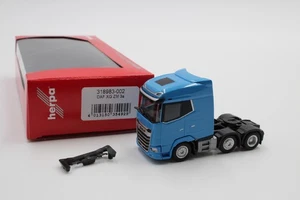Herpa DAF XG Tractor 3axis (6x2), lichtblue No. 318983-002 1/87 /HN4034 - Picture 1 of 1