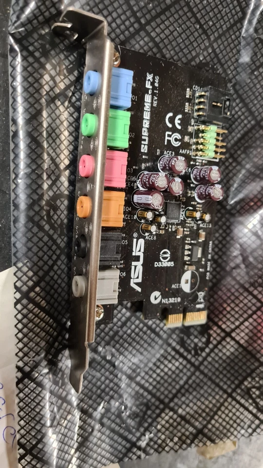 ASUS SupremeFX SOUND CARD. CROSSHAIR, P5N32-E SLI, STRIKER EXTREME, STRIKER - Image 1 of 1