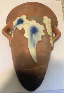 Bolsillo de pared Roseville reproducción vintage/8 1/2 pulgadas de alto - Imagen 1 de 5