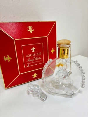 Baccarat Remy Martin Luis XIII Botella Vacía con Caja Exterior de Japón Foto 1 de 4