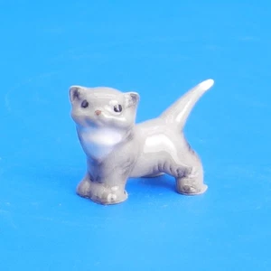 Hagen Renaker Miniature PERSIAN KITTEN STANDING Vtg Grey Cat Head Up Figurine - Picture 1 of 5