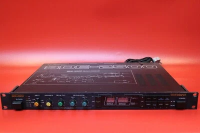 USED Roland SDE-2500 Digital Delay Rack Effect Vintage from Japan U540 190607 - Image 1 of 4
