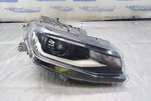 2016 CHEVROLET CAMARO SS 6.2L OEM RH PASSENGER SIDE XENON HID HEADLIGHT #1661 - Foto 1 di 7