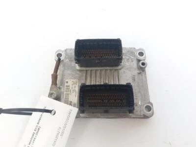 0261206273 CENTRALINA MOTORE ECU BOSCH OPEL AGILA (A) 1.0B 12V 60CV (1999>2008) - Immagine 1 di 2