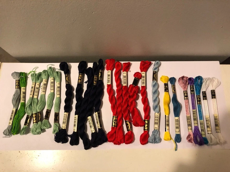 Lot of 25 100% Cotton DMC Embroidery Floss/Stitch Thread Floche A Broder Vintage - Image 1 of 4