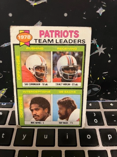 New England Patriots Team cards/combos/weird stuff---you pick - Image 1 of 1