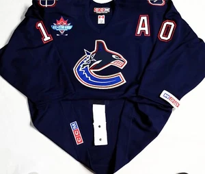 VINTAGE-PRO-54 PAVEL BURE VANCOUVER CANUCKS CCM/MASKA AUTHENTIC HOCKEY JERSEY - Picture 1 of 8