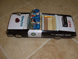 DAIYA BATTERY OPERATED HIGHWAY PATROL CAR - Picture 1 of 6