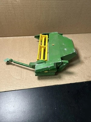VTG JOHN DEER TOY DIE-CAST COMBINE FARM FRESH Part 596-7501 Ertl - Image 1 of 4