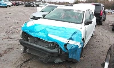 Volkswagen Jetta 2015 transmisión automática OEM 89 k millas - LKQ440521402 Foto 1 de 4