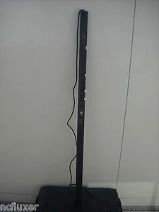 APC AP7852 PDU METERED RACK MOUNT POWER DISTRIBUTION UNIT 24 OUTLET 1 PH INPUT - Picture 1 of 3