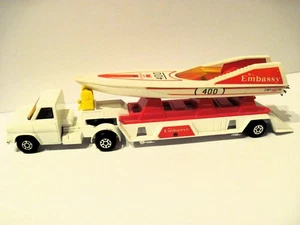 Matchbox Super Kings K-27 Embassy Complete Powerboat Transporter Toy Boat - Picture 1 of 5